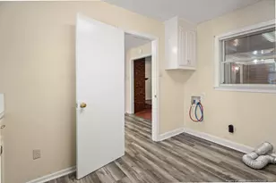 402 W 31st Street W, Lumberton, NC 28358 - Photo 25