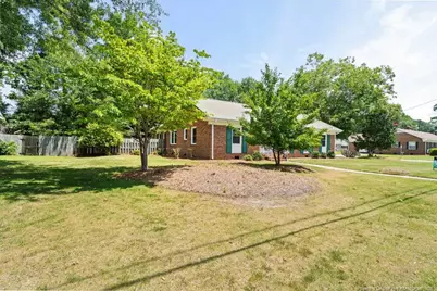 402 W 31st Street W, Lumberton, NC 28358 - Photo 3