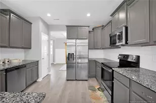 208 Walker Downs Cir, Fayetteville, NC 28305 - Photo 17