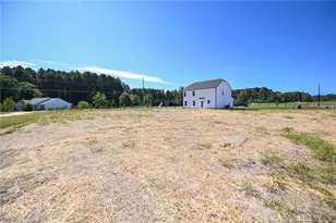 5877 Panther Dr, Hope Mills, NC 28348 - Photo 33