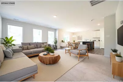 2009 Black Bear Court, Hope Mills, NC 28348 - Photo 5