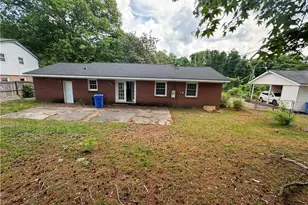 7298 Ryan St, Fayetteville, NC 28314 - Photo 9