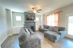 5944 Rosser Pittman Rd, Sanford, NC 27332 - Photo 9