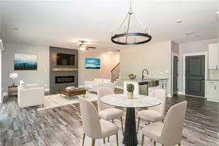 3024 Candlelight Dr, Fayetteville, NC 28311 - Photo 3