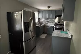 116 N Wright St, Raeford, NC 28376 - Photo 9