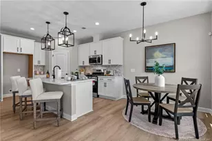 301 Glassmine Trl, Aberdeen, NC 28315 - Photo 15