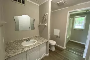 618 Dashland Dr, Fayetteville, NC 28303 - Photo 5