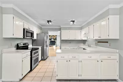 2944 Wedgeview Drive, Fayetteville, NC 28306 - Photo 15