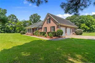 1438 Division Pl, Fayetteville, NC 28312 - Photo 7