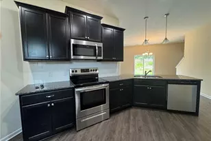 185 Ledgebrook Ln, Raeford, NC 28376 - Photo 13