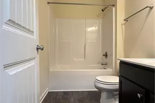 185 Ledgebrook Ln, Raeford, NC 28376 - Photo 19