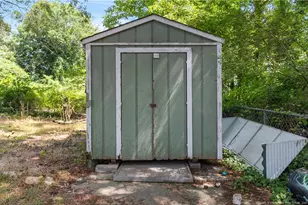 726 W M St, Erwin, NC 28339 - Photo 21