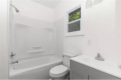 726 W M Street, Erwin, NC 28339 - Photo 15