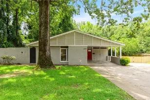 2203 McBain Dr, Fayetteville, NC 28305 - Photo 1