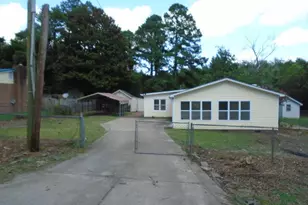 2631 Stonehaven Dr, Fayetteville, NC 28306 - Photo 3