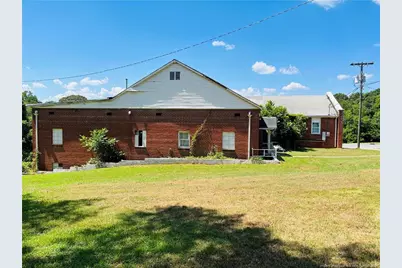 1303 Gaston Avenue, Gastonia, NC 28052 - Photo 5