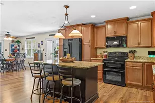 606 McLean St, Raeford, NC 28376 - Photo 9