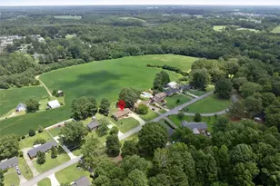 113 Castle Dr, Smithfield, NC 27577 - Photo 33