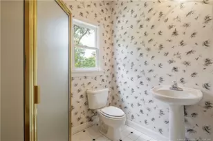 213 Valley Rd, Fayetteville, NC 28305 - Photo 27