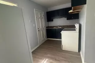 2114 Malloy St, Fayetteville, NC 28305 - Photo 5