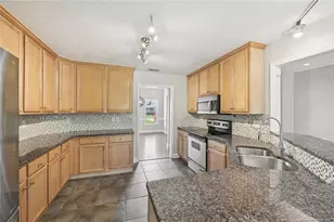 412 Dunbar Dr, Lillington, NC 27546 - Photo 11