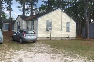 307 N Main St, Spring Lake, NC 28390 - Photo 9