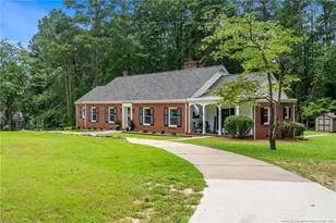 822 Fitts St, Sanford, NC 27330 - Photo 1