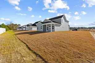 2011 Secluded Dell Rd, Fayetteville, NC 28306 - Photo 7