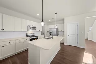 2011 Secluded Dell Rd, Fayetteville, NC 28306 - Photo 17