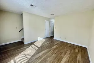 5848 Aftonshire Dr, Fayetteville, NC 28304 - Photo 3