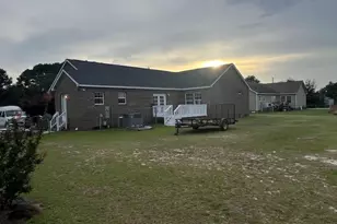 451 E McRainey Rd, Saint Pauls, NC 28384 - Photo 23