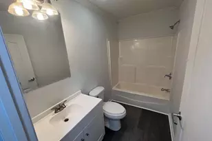 451 E McRainey Rd, Saint Pauls, NC 28384 - Photo 13