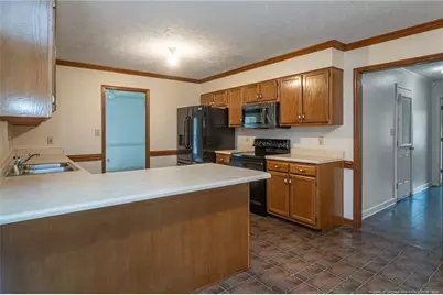 7642 Firethorn Drive, Fayetteville, NC 28311 - Photo 17