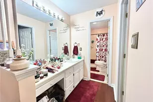 5022 Sycamore Dr, Hope Mills, NC 28348 - Photo 9