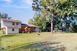 1617 Diplomat Dr, Fayetteville, NC 28304 - Photo 7