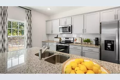 3113 Platinum Circle, West End, NC 27376 - Photo 7