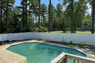 912 Lewis St, Raeford, NC 28376 - Photo 7