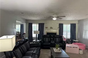 912 Lewis St, Raeford, NC 28376 - Photo 17