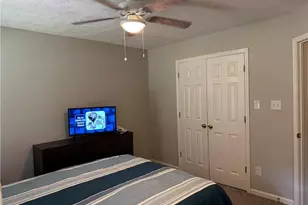 912 Lewis St, Raeford, NC 28376 - Photo 37