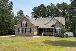 912 Lewis St, Raeford, NC 28376 - Photo 3