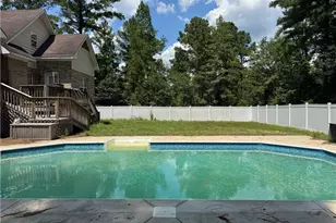 912 Lewis St, Raeford, NC 28376 - Photo 5