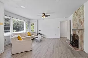 613 E 3rd Ave, Red Springs, NC 28377 - Photo 7