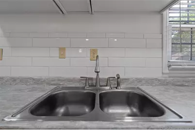 613 E 3rd Avenue, Red Springs, NC 28377 - Photo 25