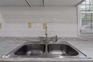 613 E 3rd Ave, Red Springs, NC 28377 - Photo 25