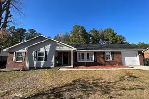 7546 Beverly Dr, Fayetteville, NC 28314 - Photo 3