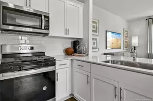 203 Maddox Dr, Aberdeen, NC 28315 - Photo 11