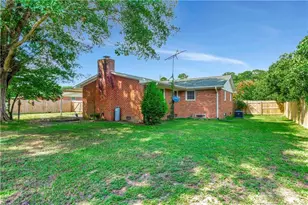 994 Great Marsh Church Rd, Saint Pauls, NC 28384 - Photo 7