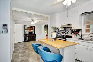 994 Great Marsh Church Rd, Saint Pauls, NC 28384 - Photo 11