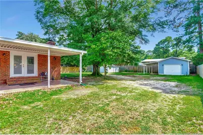 994 Great Marsh Church Road, Saint Pauls, NC 28384 - Photo 5