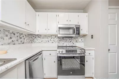 1100 Clarendon Street #602, Fayetteville, NC 28305 - Photo 9